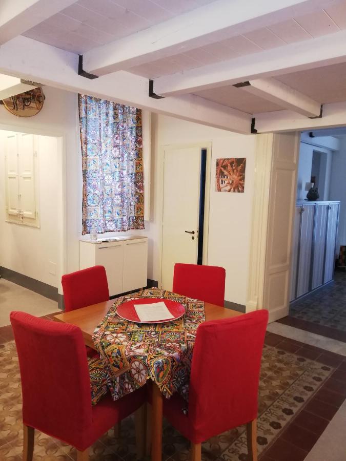 باليرمو Il Posto Giusto Station Rooms المظهر الخارجي الصورة